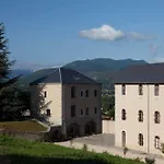 아파트호텔 Du Domaine Du Palais 2*