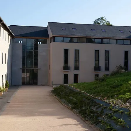 Du Domaine Du Palais Apartahotel 2*